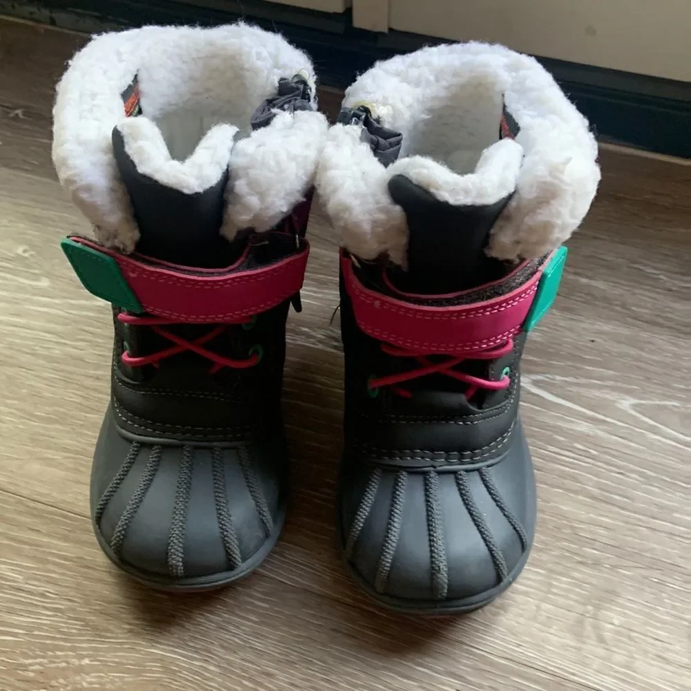 Cat & Jack Thermolite ecomade Target size 7 winter boots preloved ❤️